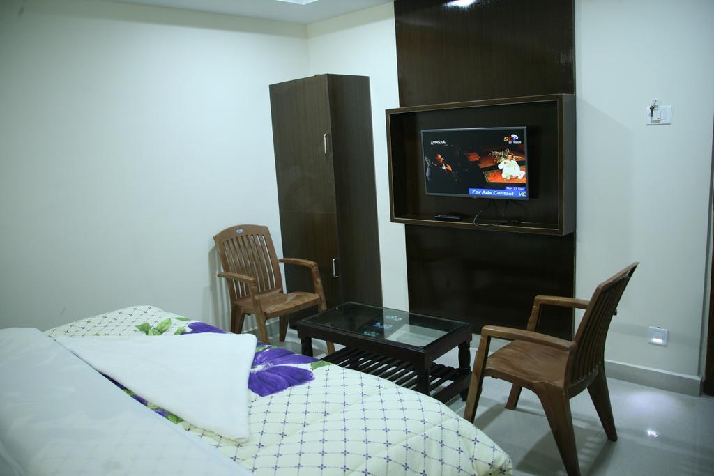 Kvp Inn Tirupati Exterior photo